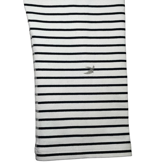 Glyder Vital 7/8: White and Black‎ Pinstripe Capri Length Leggings Size Small - Picture 5 of 5